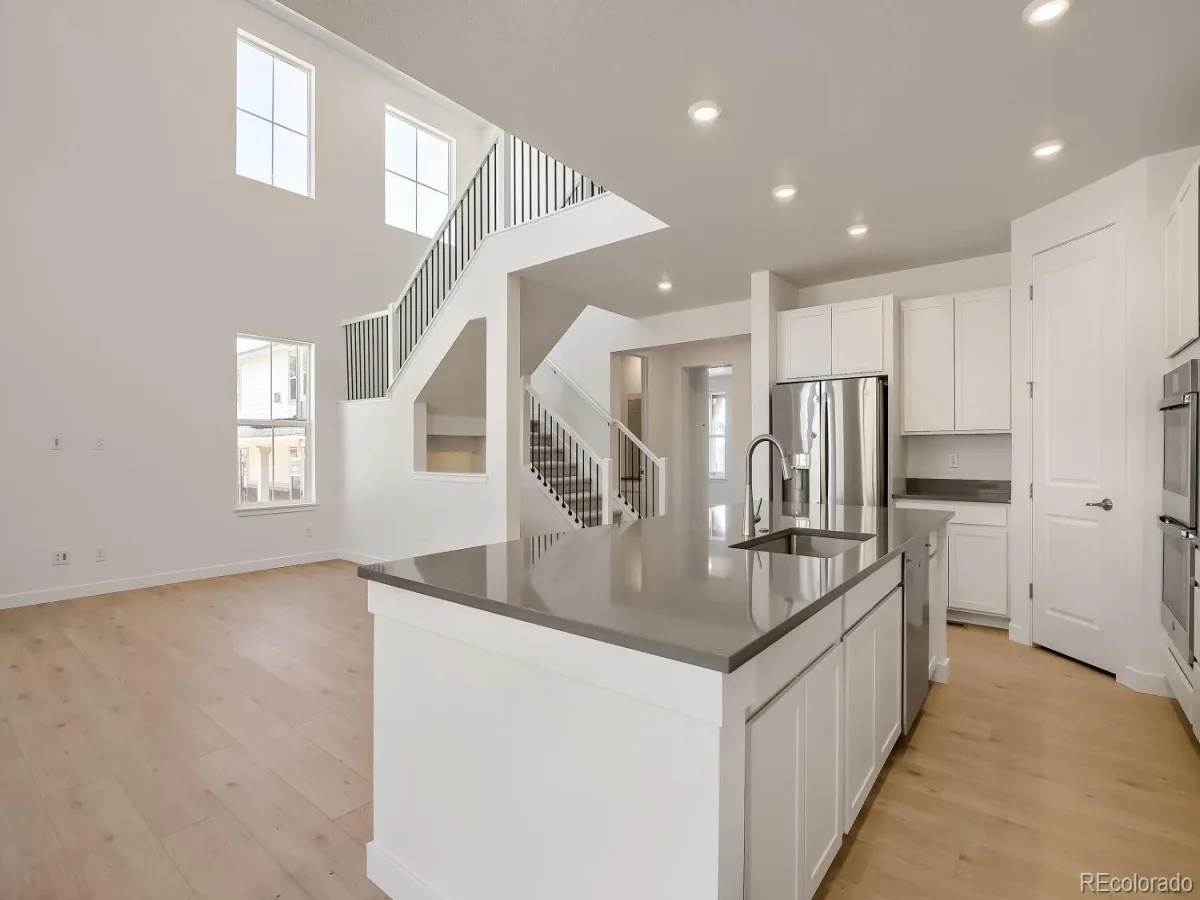 24734 E Kettle Court Aurora CO 80016 MLS #REC6237423 07032026161337 1200 3