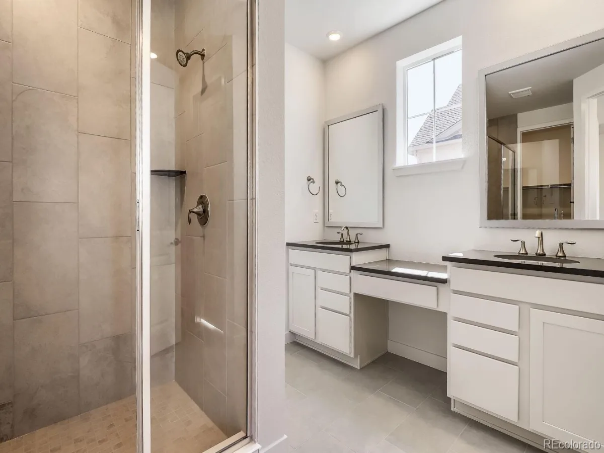 24734 E Kettle Court Aurora CO 80016 MLS #REC6237423 07032026161337 1200 6