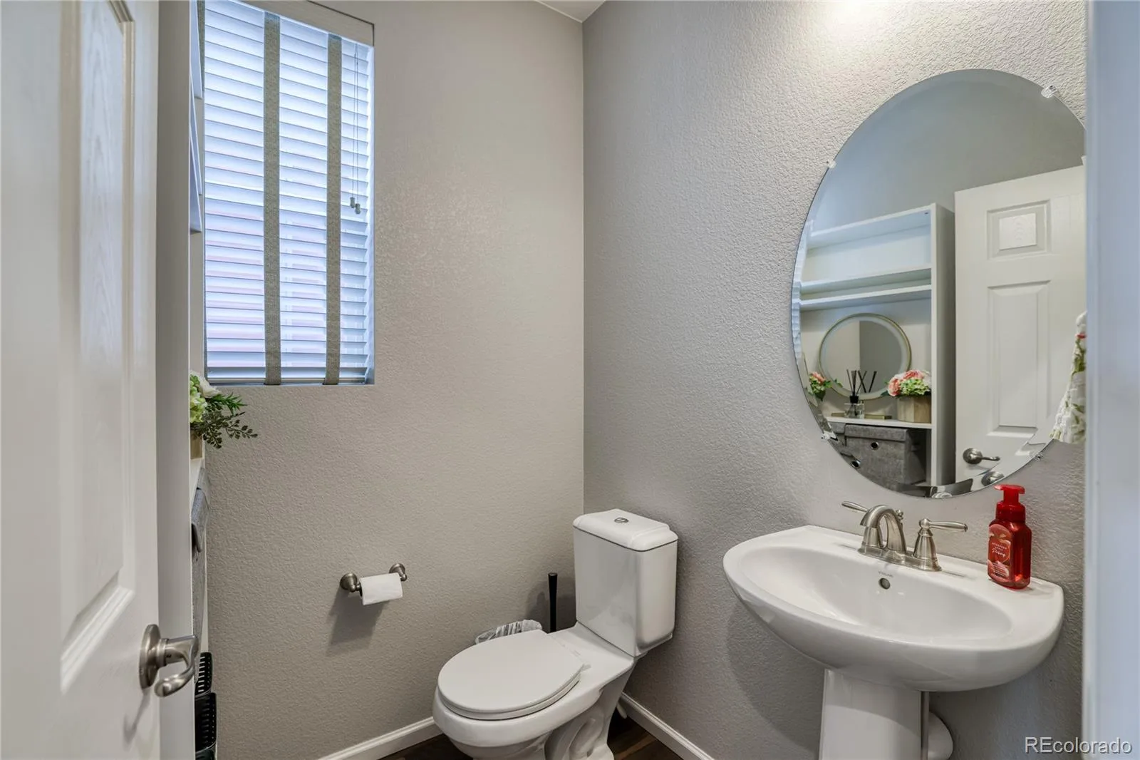 15909 E Otero Avenue Englewood CO 80112 | MLS #REC6238131 08012026162516 1600 23