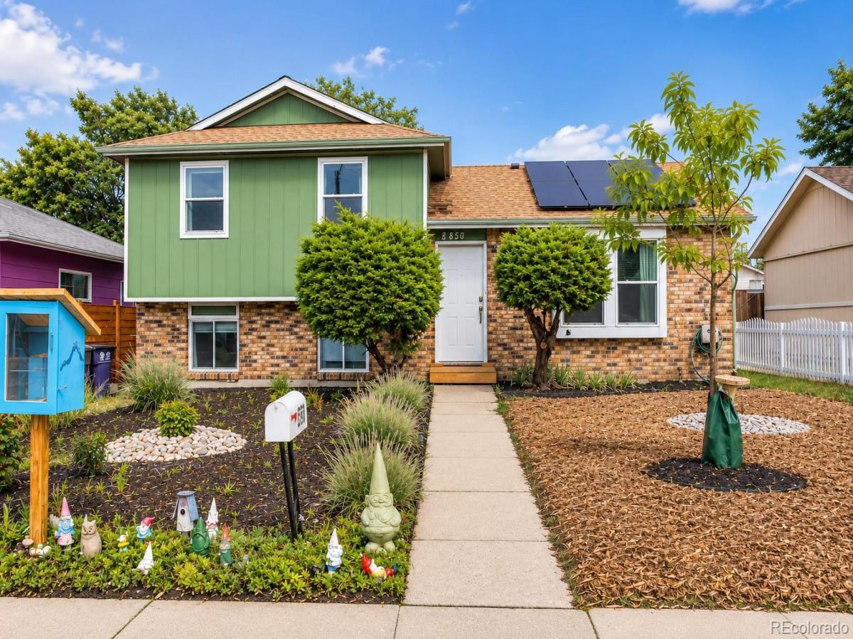 850 S Kearney Street Denver CO 80224 | MLS #REC6238146 MLS #REC6238146 image #0