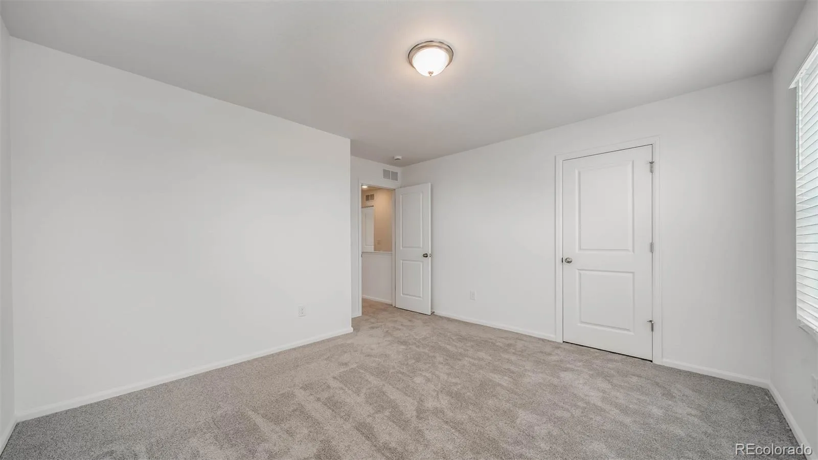 12562 E 100th Avenue Commerce City CO 80022 | MLS #REC6239321 07022026150455 1600 20