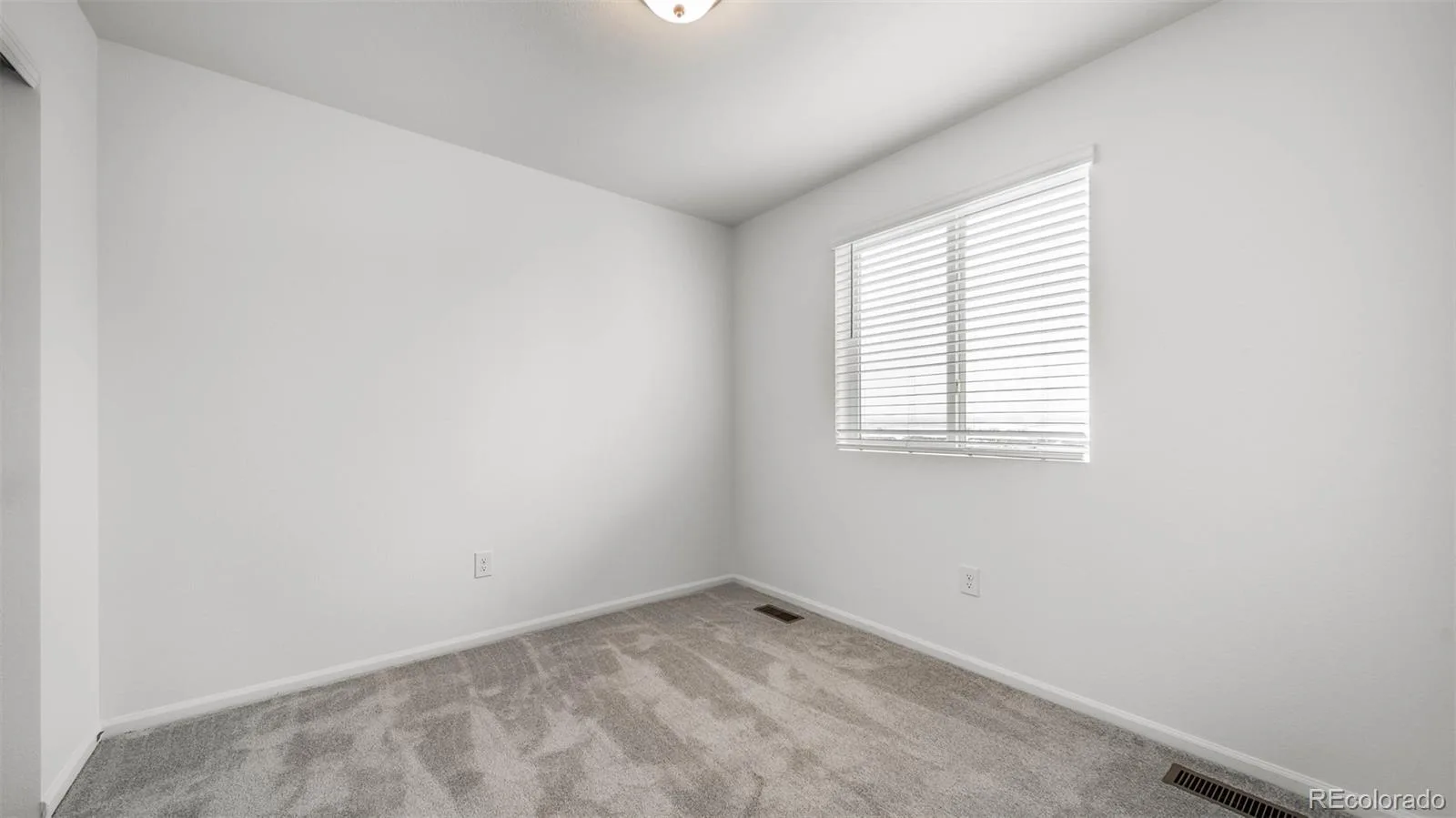 12562 E 100th Avenue Commerce City CO 80022 | MLS #REC6239321 07022026150455 1600 22