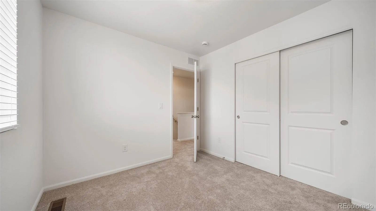 12562 E 100th Avenue Commerce City CO 80022 | MLS #REC6239321 07022026150455 1600 23