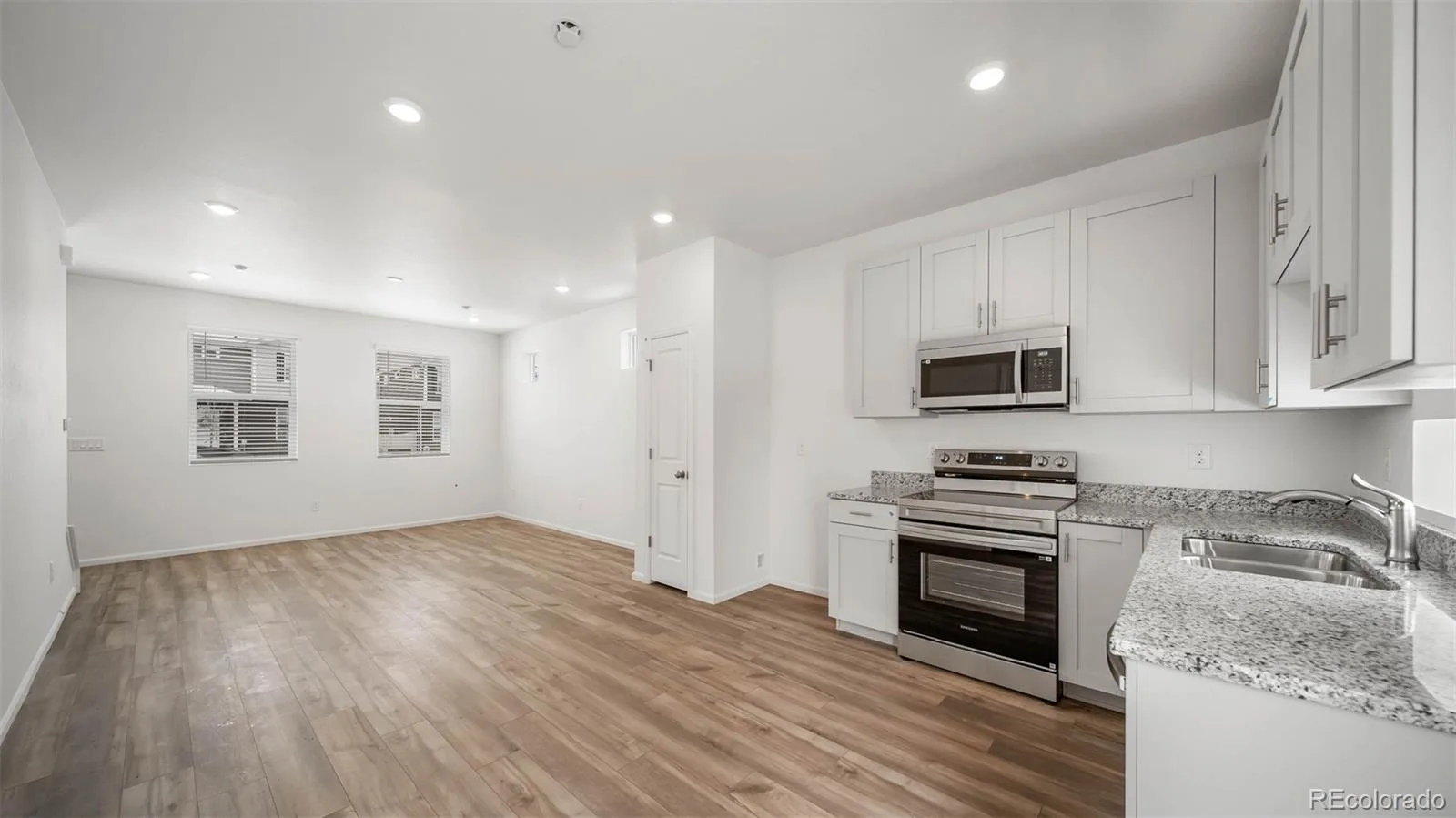 12562 E 100th Avenue Commerce City CO 80022 | MLS #REC6239321 07022026150455 1600 3