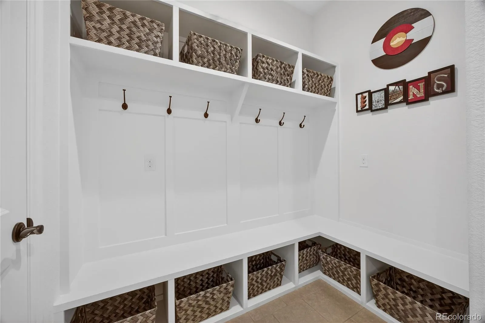 27560 E Lakeview Drive Aurora CO 80016 MLS #REC6241602 04172026171550 1600 21