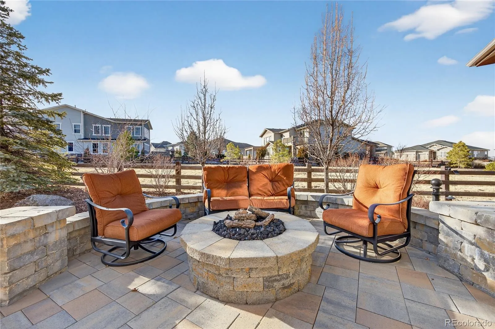 27560 E Lakeview Drive Aurora CO 80016 MLS #REC6241602 04172026171550 1600 40