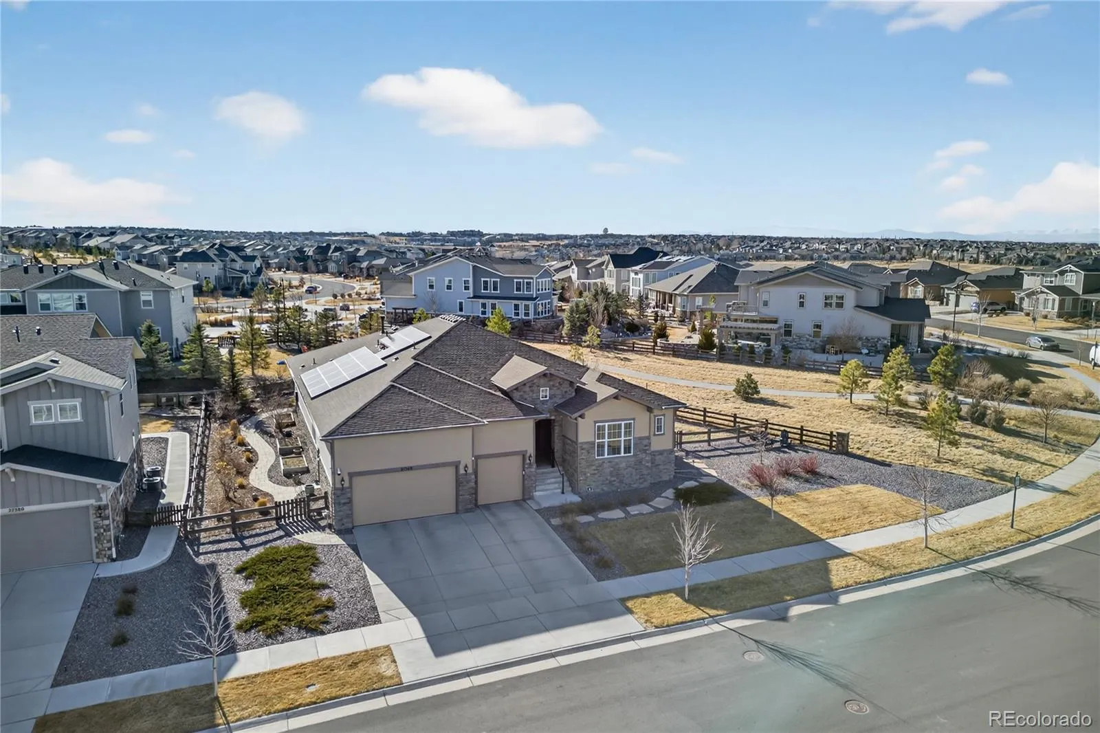 27560 E Lakeview Drive Aurora CO 80016 MLS #REC6241602 04172026171550 1600 43