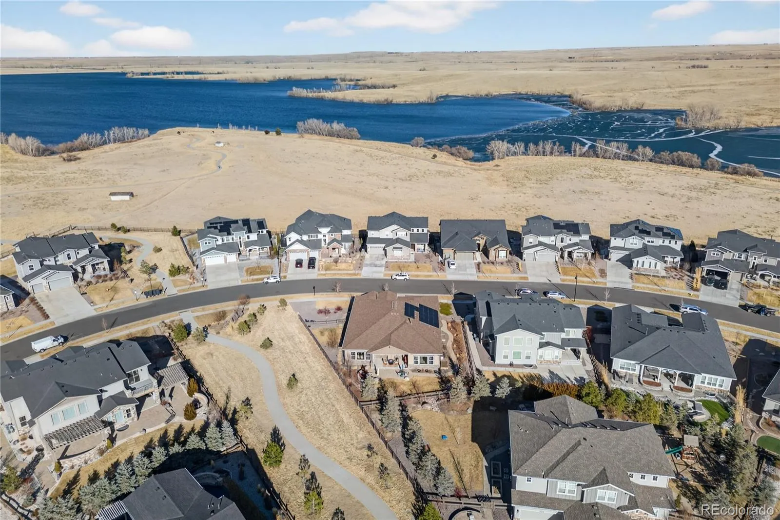 27560 E Lakeview Drive Aurora CO 80016 MLS #REC6241602 04172026171550 1600 46