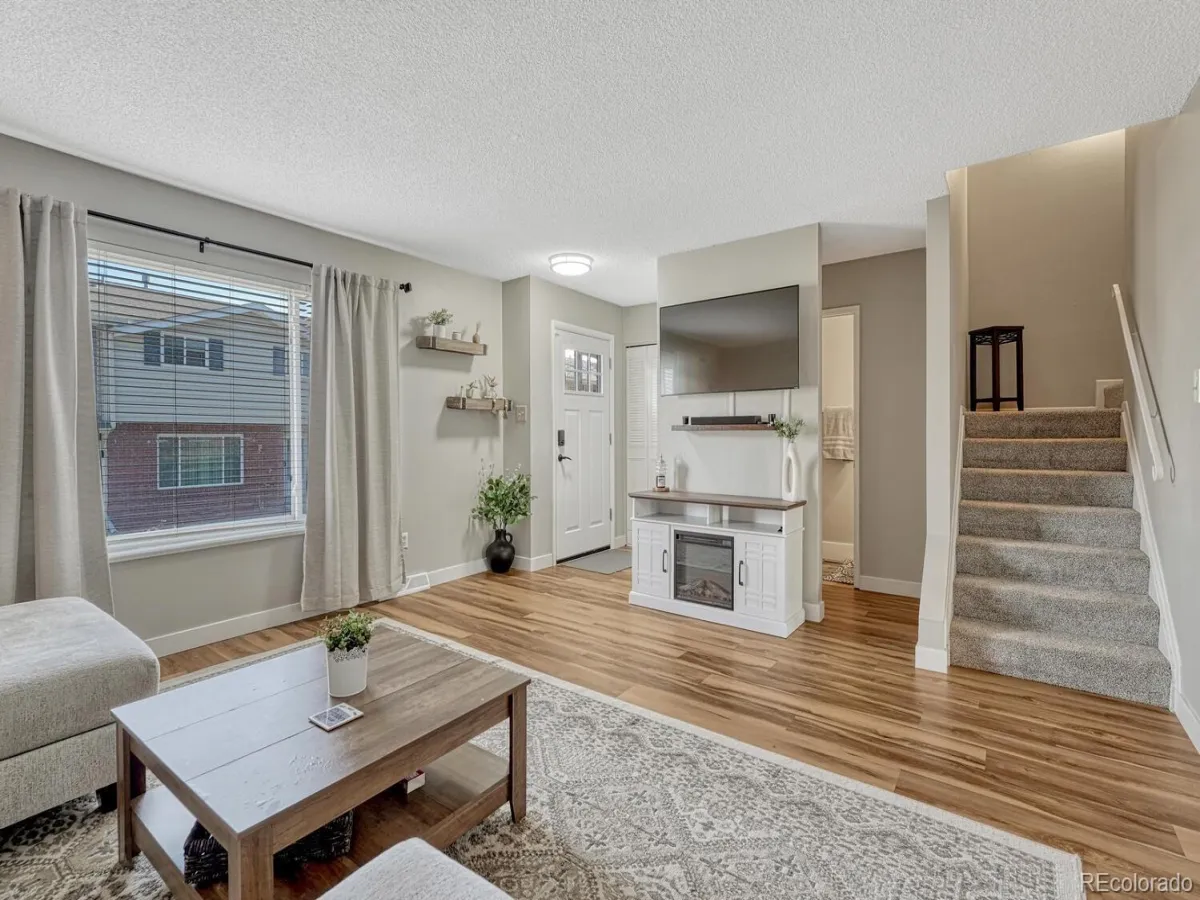 9004 E Mansfield Avenue Denver CO 80237 MLS #REC6242012 04252026165008 1200 13