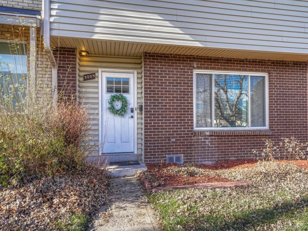 9004 E Mansfield Avenue Denver CO 80237 MLS #REC6242012 04252026165008 1200 5