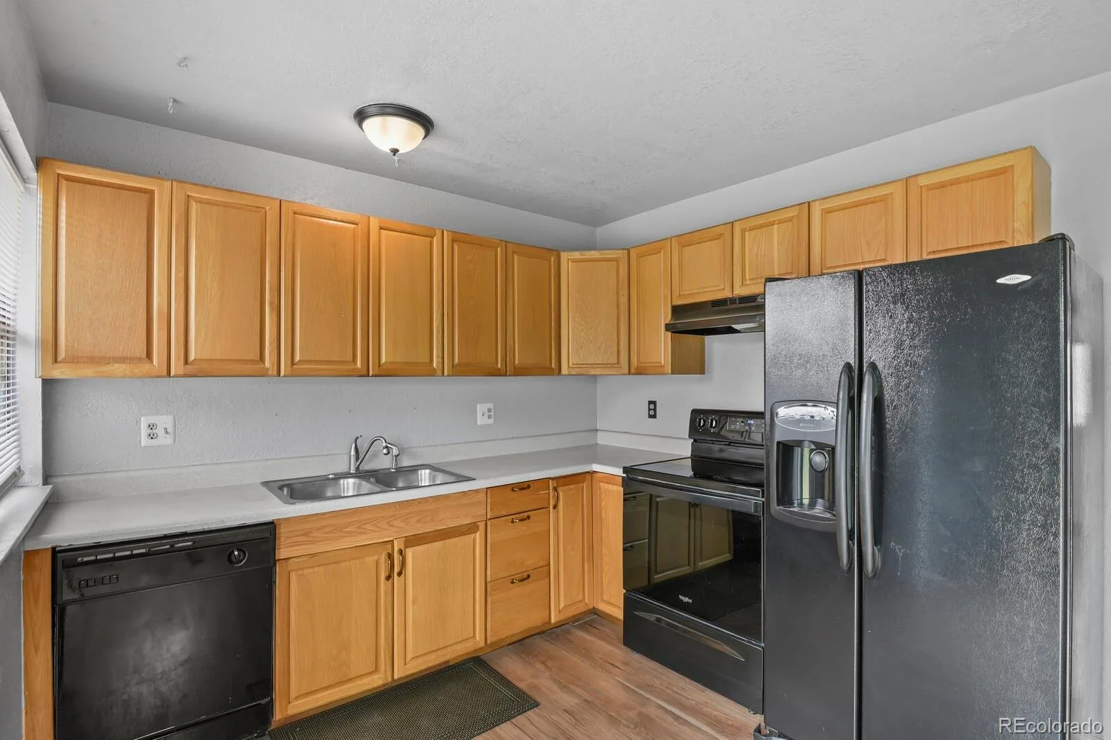 15977 E 17th Place Aurora CO 80011 | MLS #REC6243335 08262026180524 1600 5
