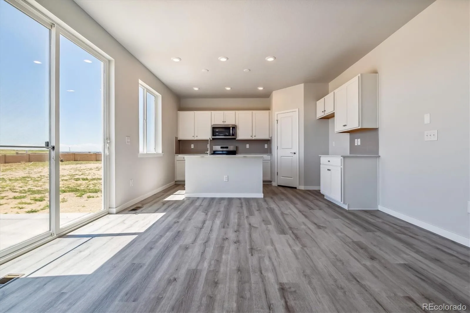 20255 E 58th Place Aurora CO 80019 | MLS #REC6243688 10152026001917 1600 10
