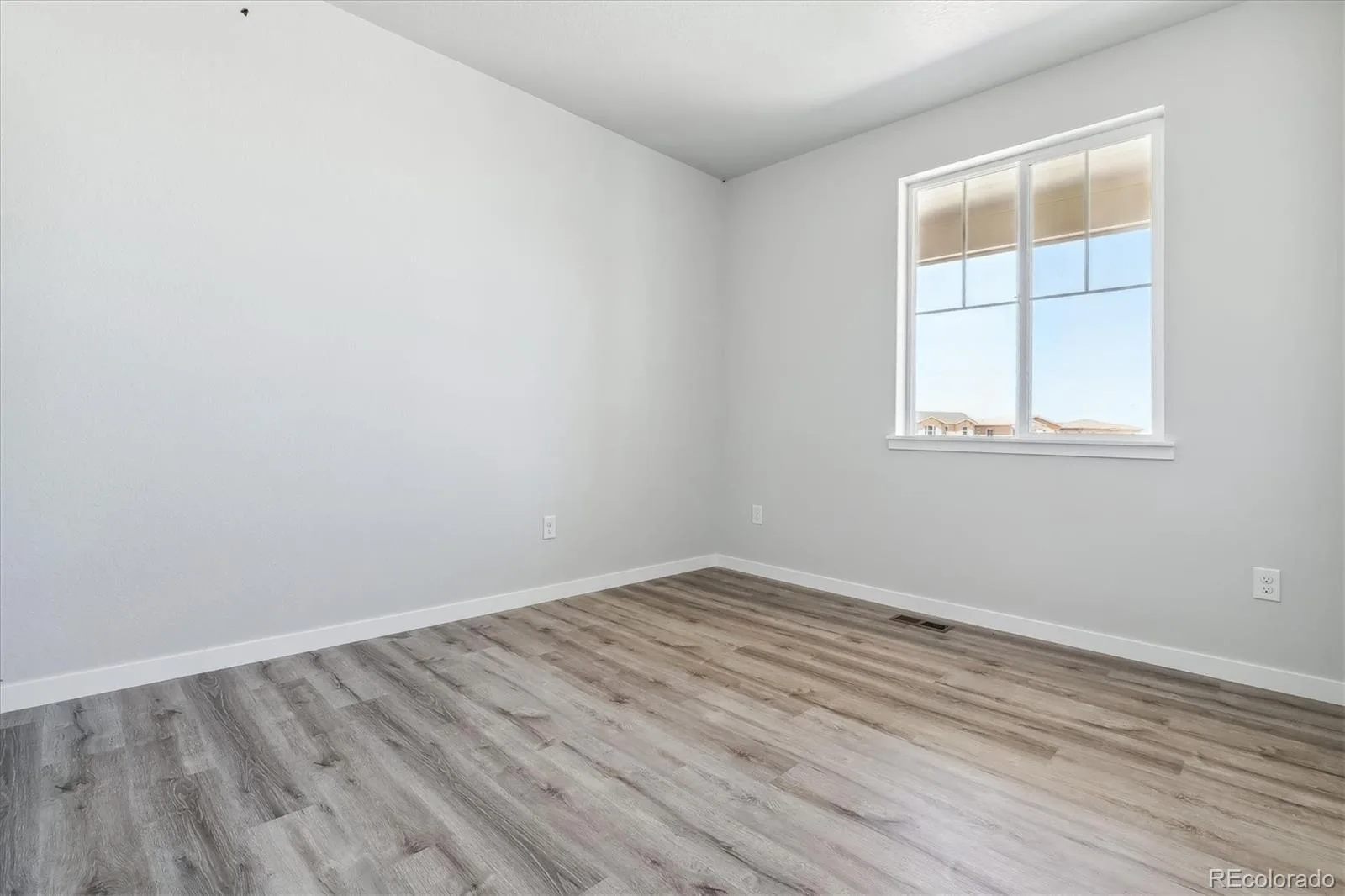 20255 E 58th Place Aurora CO 80019 | MLS #REC6243688 10152026001917 1600 2