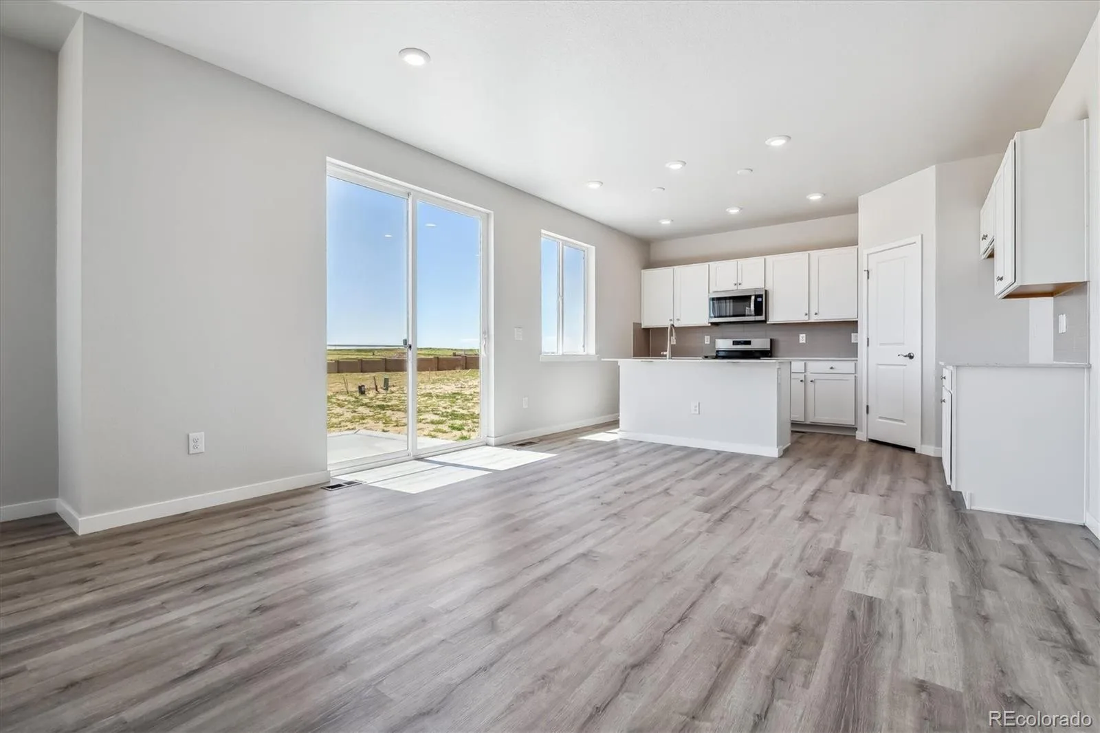 20255 E 58th Place Aurora CO 80019 | MLS #REC6243688 10152026001917 1600 9