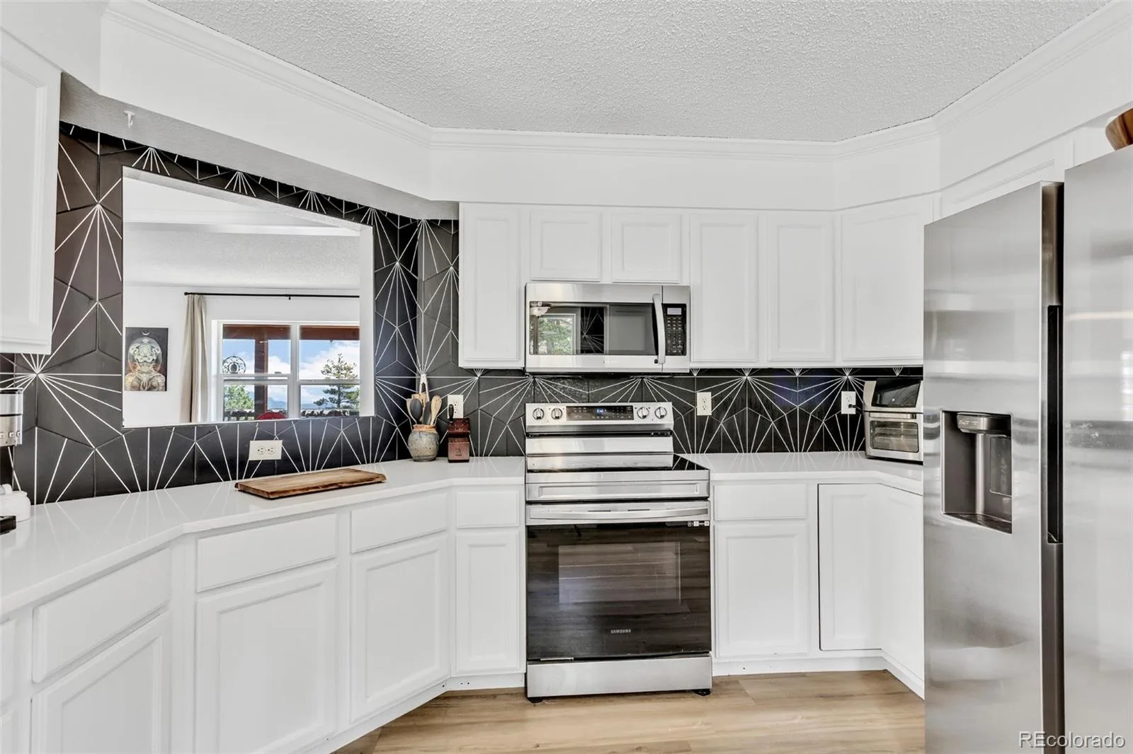 255 Divide View Drive Golden CO 80403 | MLS #REC6244031 07252026205603 1600 13