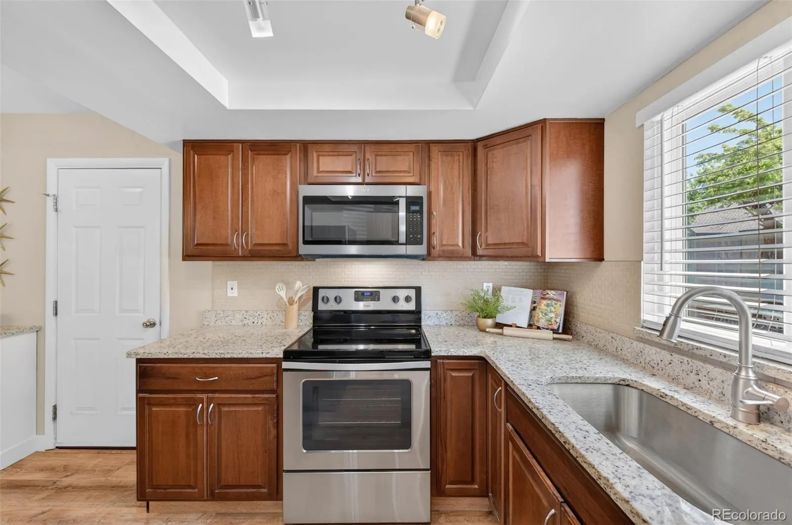 2419 S Worchester Court #A Aurora CO 80014 MLS #REC6245472 04162026174202 1600 10