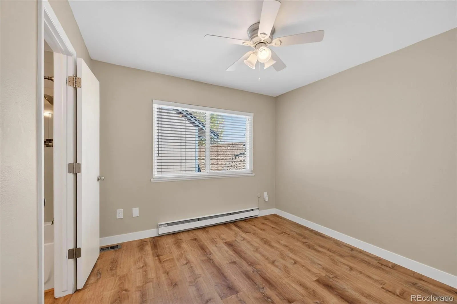 2419 S Worchester Court #A Aurora CO 80014 MLS #REC6245472 04162026174202 1600 20
