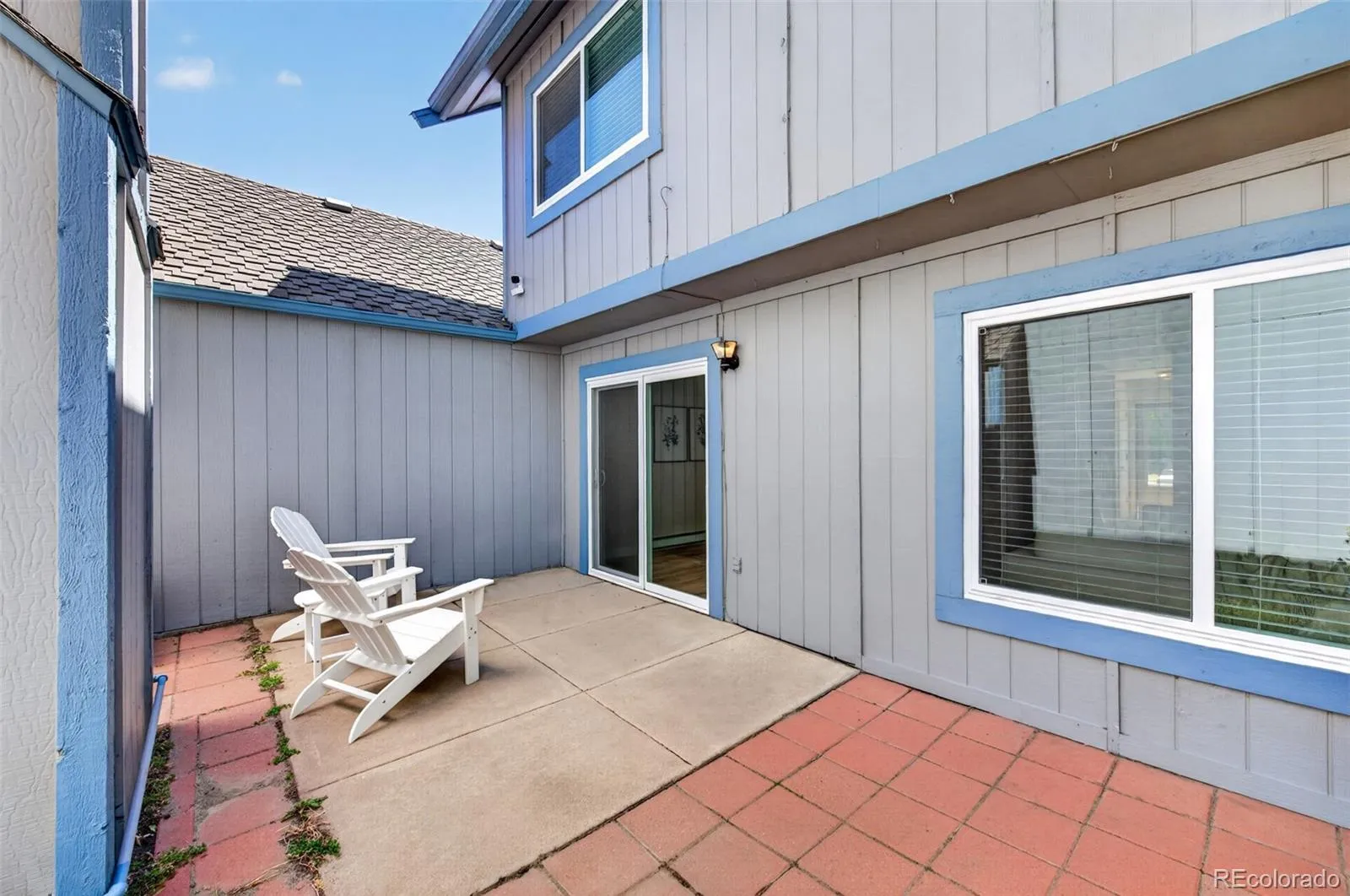 2419 S Worchester Court #A Aurora CO 80014 MLS #REC6245472 04162026174202 1600 23