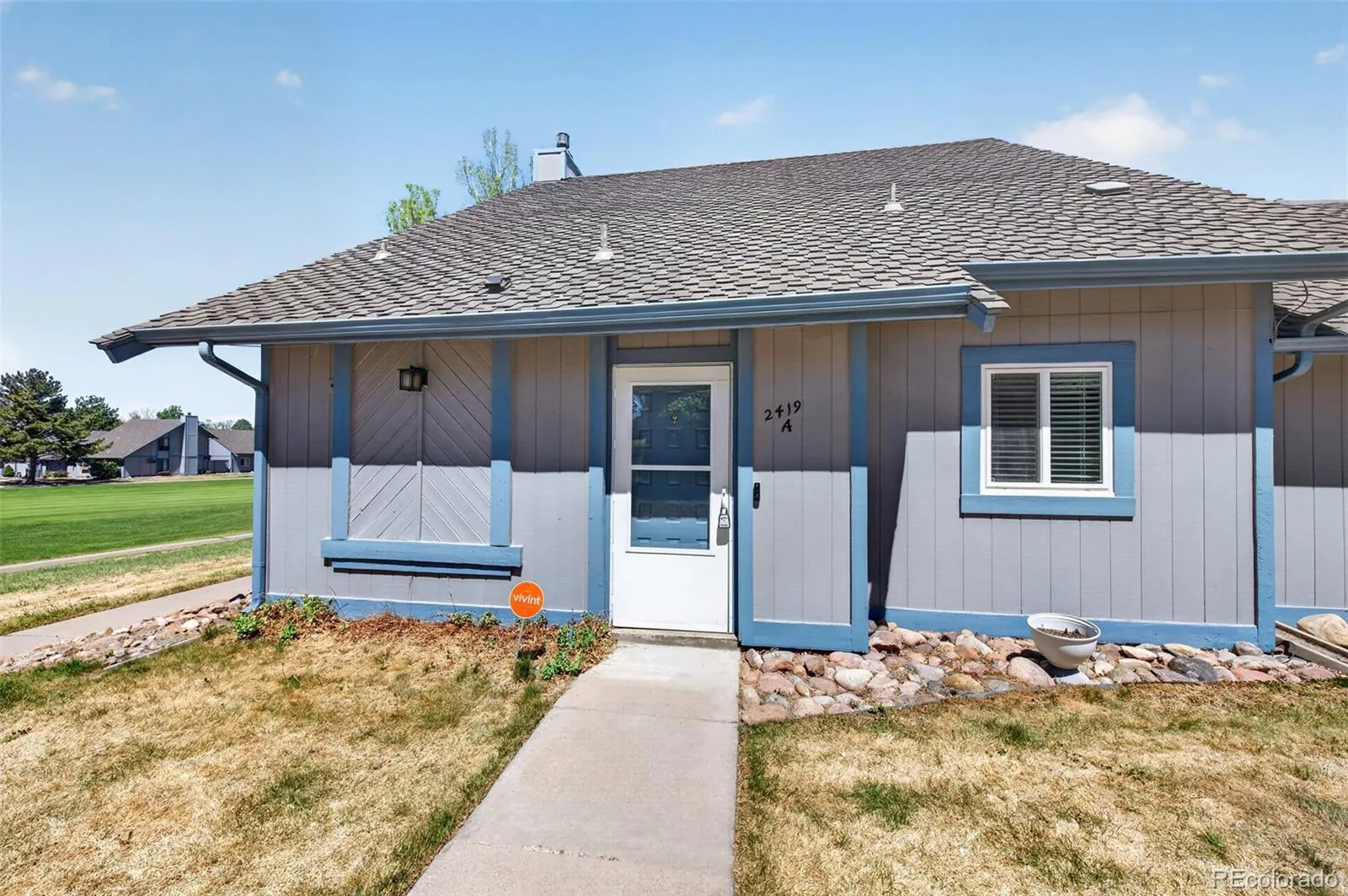 2419 S Worchester Court #A Aurora CO 80014 MLS #REC6245472 04162026174202 1600 27