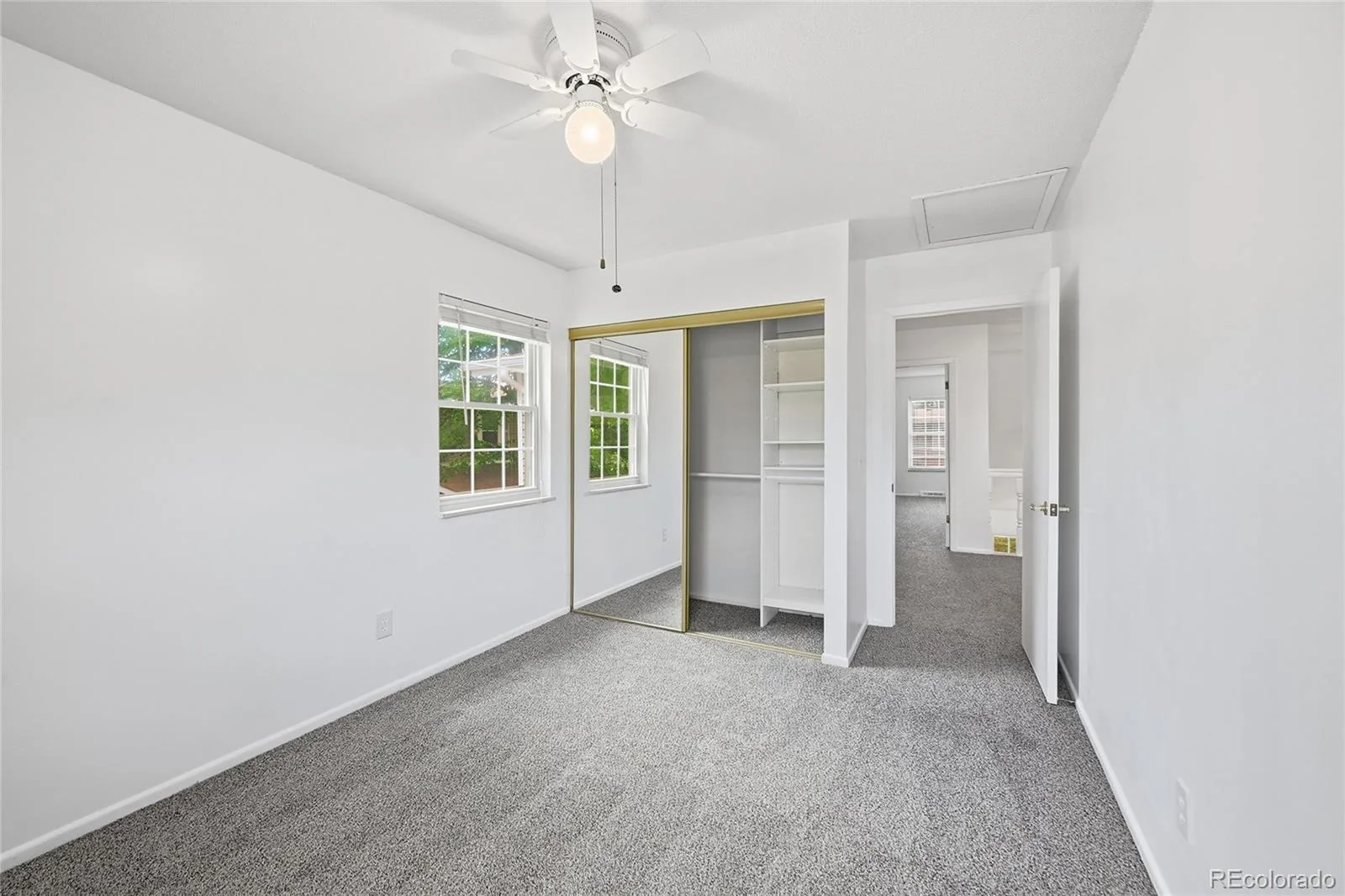 2770 S Heather Gardens Way Aurora CO 80014 | MLS #REC6245491 07302026170108 1600 14