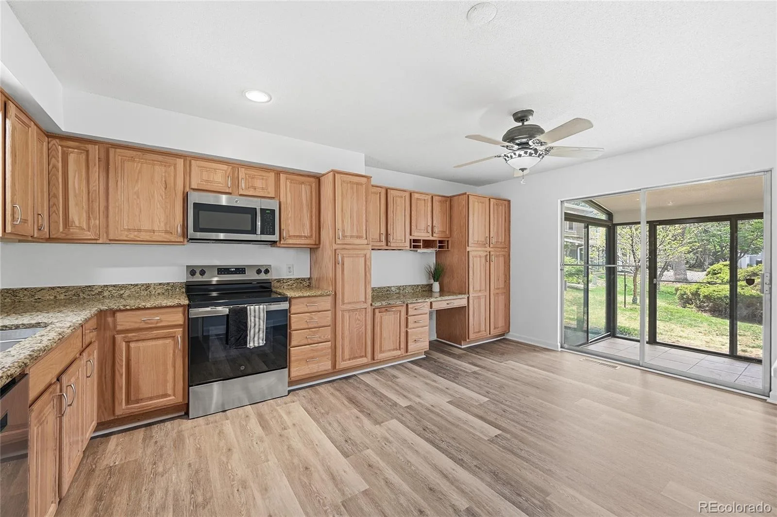2770 S Heather Gardens Way Aurora CO 80014 | MLS #REC6245491 07302026170108 1600 2