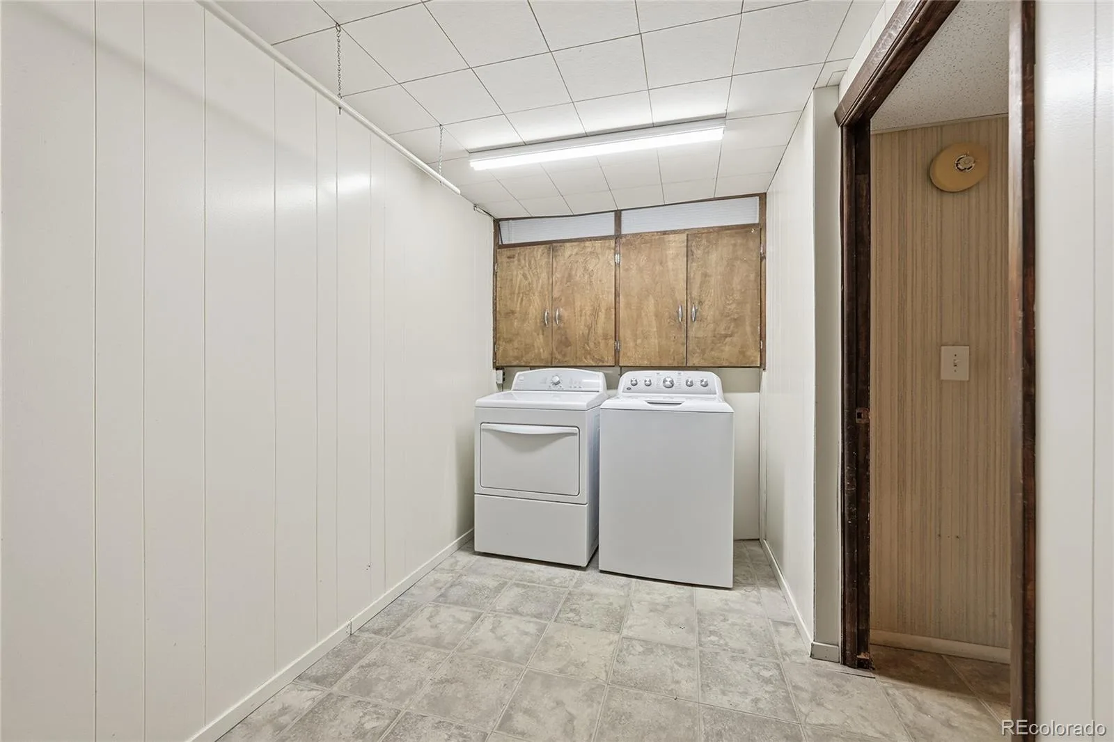2770 S Heather Gardens Way Aurora CO 80014 | MLS #REC6245491 07302026170108 1600 23
