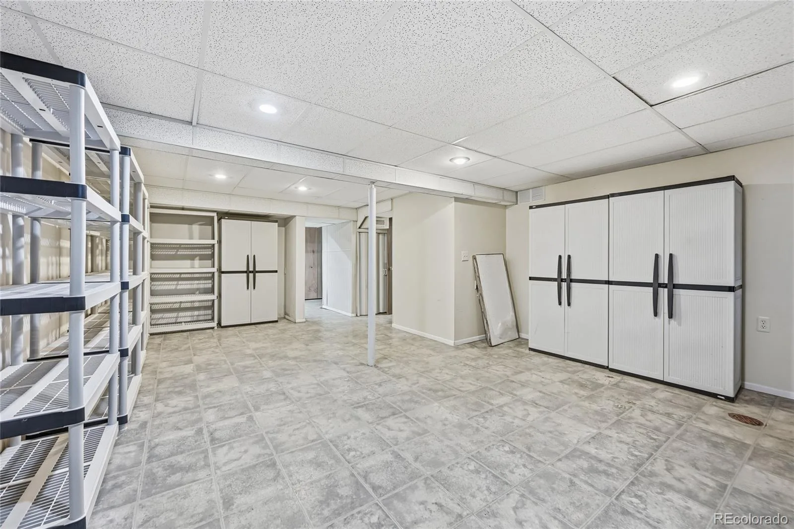 2770 S Heather Gardens Way Aurora CO 80014 | MLS #REC6245491 07302026170108 1600 26