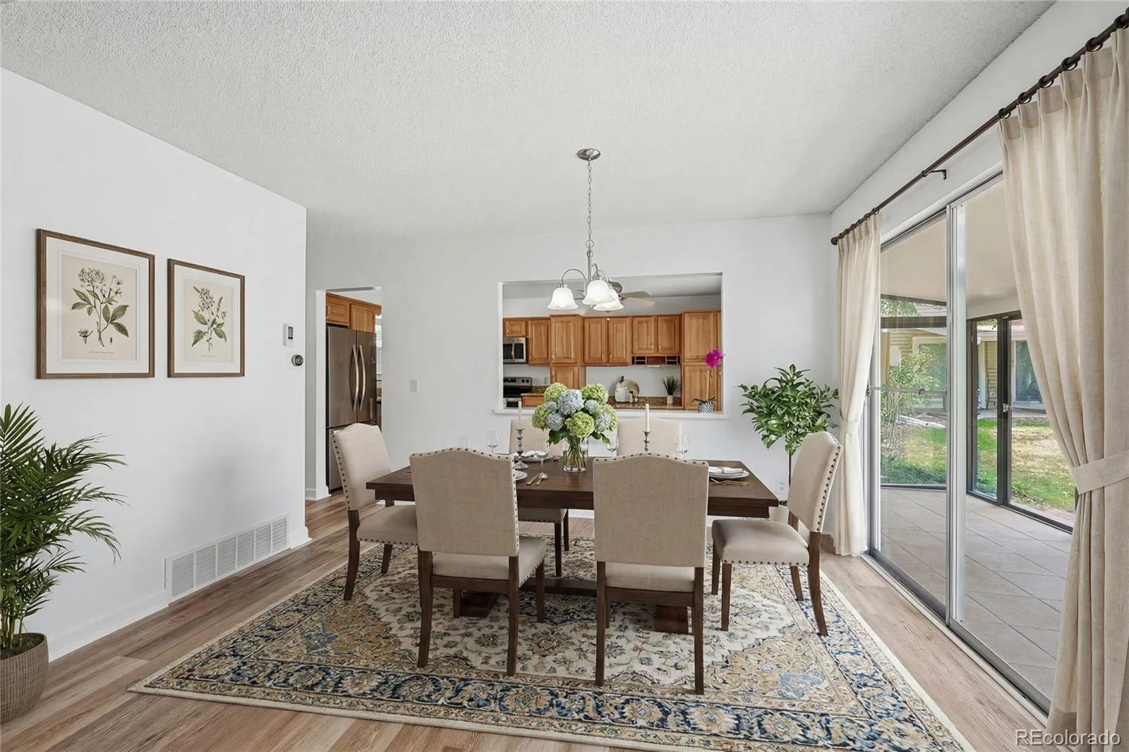 2770 S Heather Gardens Way Aurora CO 80014 | MLS #REC6245491 07302026170108 1600 5