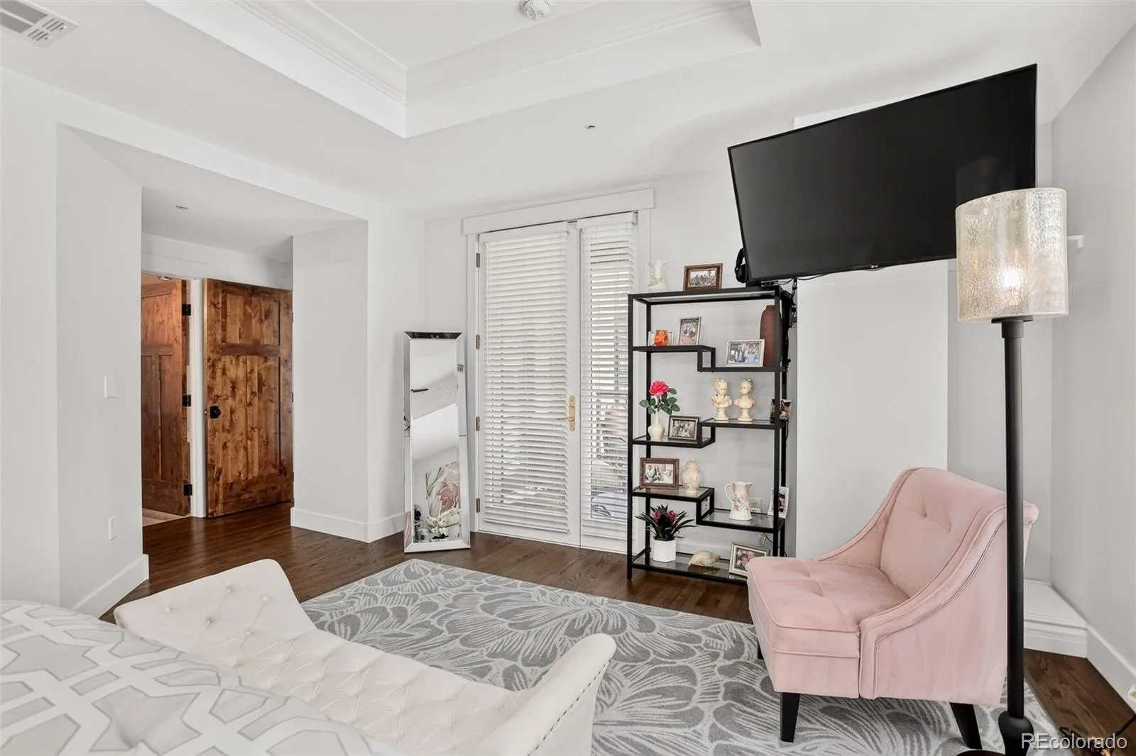1827 N Grant Street #403 Denver CO 80203 MLS #REC6247421 07232026202433 1600 14