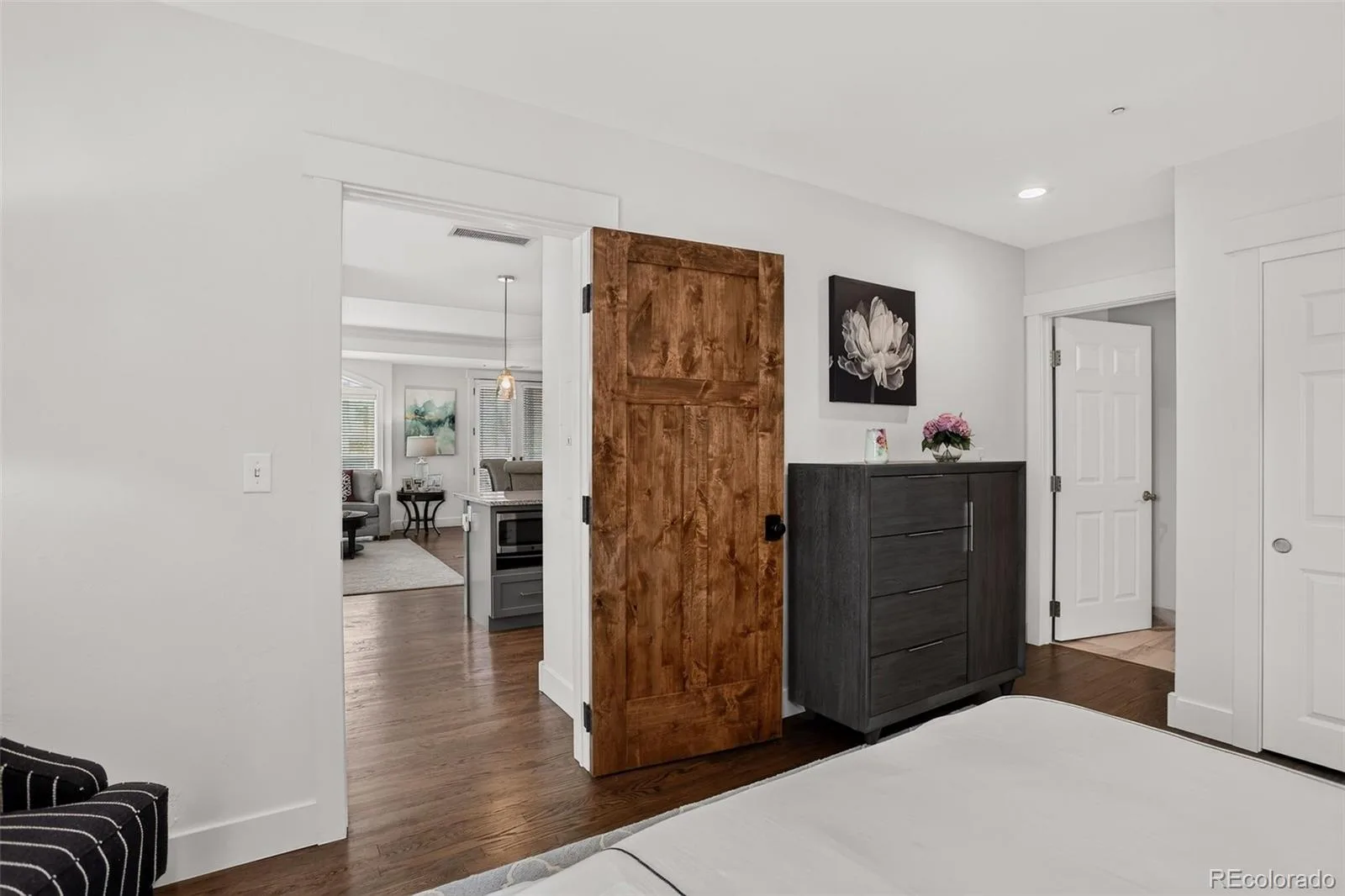 1827 N Grant Street #403 Denver CO 80203 MLS #REC6247421 07232026202433 1600 17