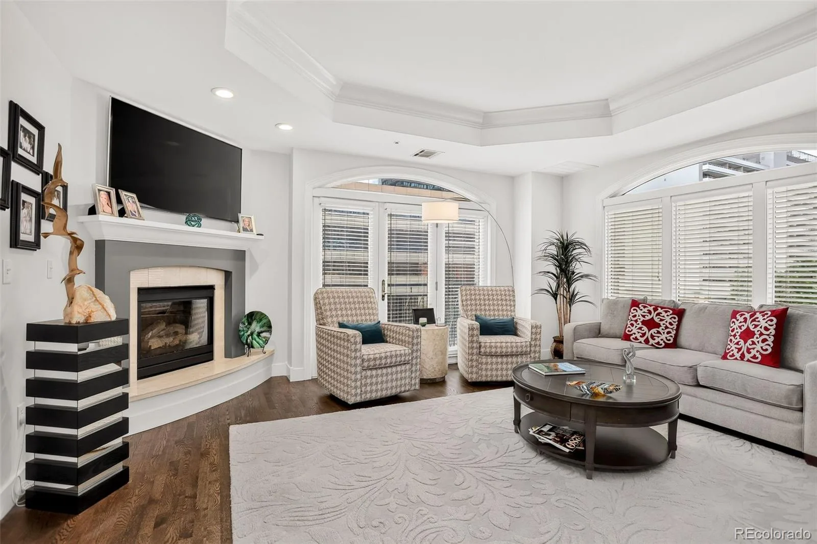 1827 N Grant Street #403 Denver CO 80203 MLS #REC6247421 07232026202433 1600 2