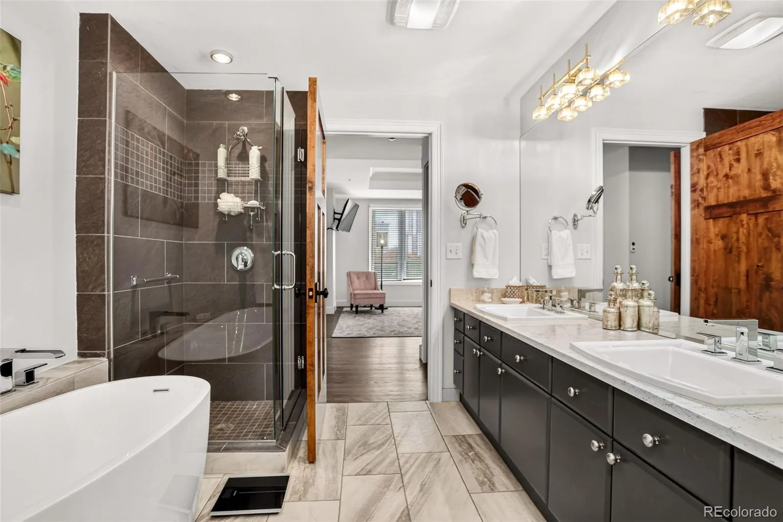 1827 N Grant Street #403 Denver CO 80203 MLS #REC6247421 07232026202433 1600 20