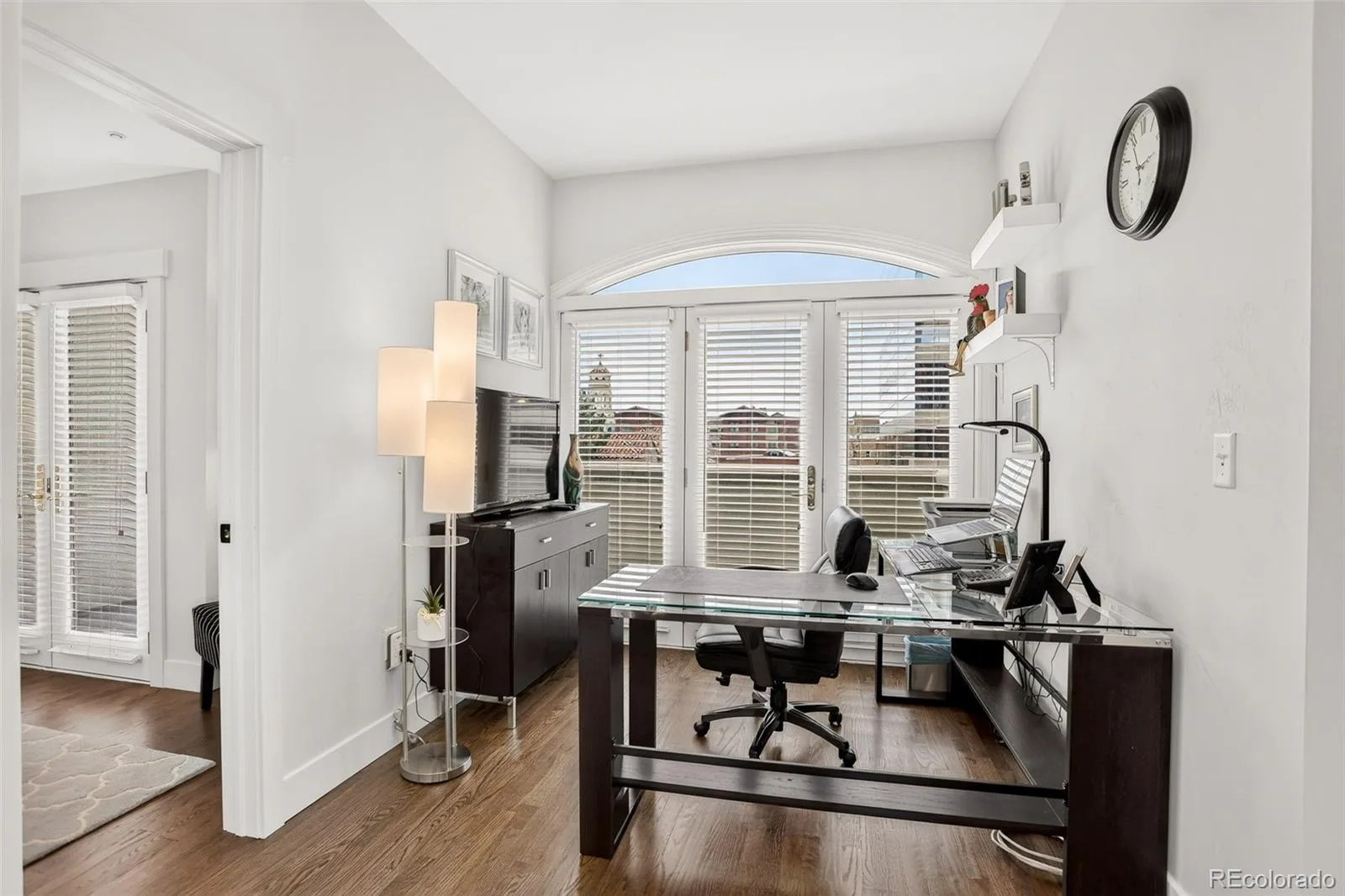 1827 N Grant Street #403 Denver CO 80203 MLS #REC6247421 07232026202433 1600 22