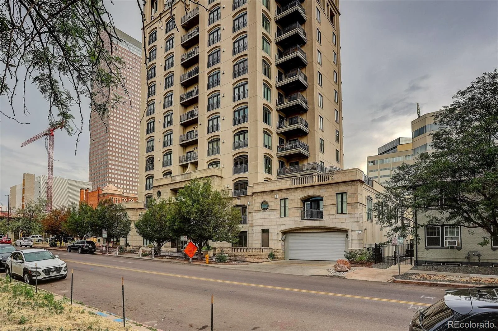 1827 N Grant Street #403 Denver CO 80203 MLS #REC6247421 07232026202433 1600 45