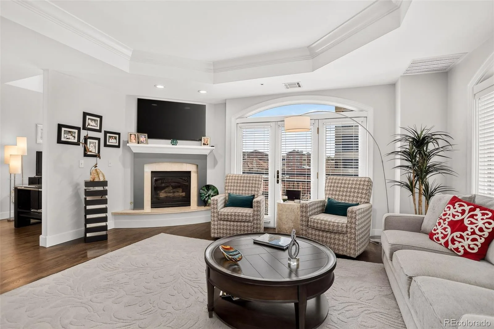 1827 N Grant Street #403 Denver CO 80203 MLS #REC6247421 07232026202433 1600 5
