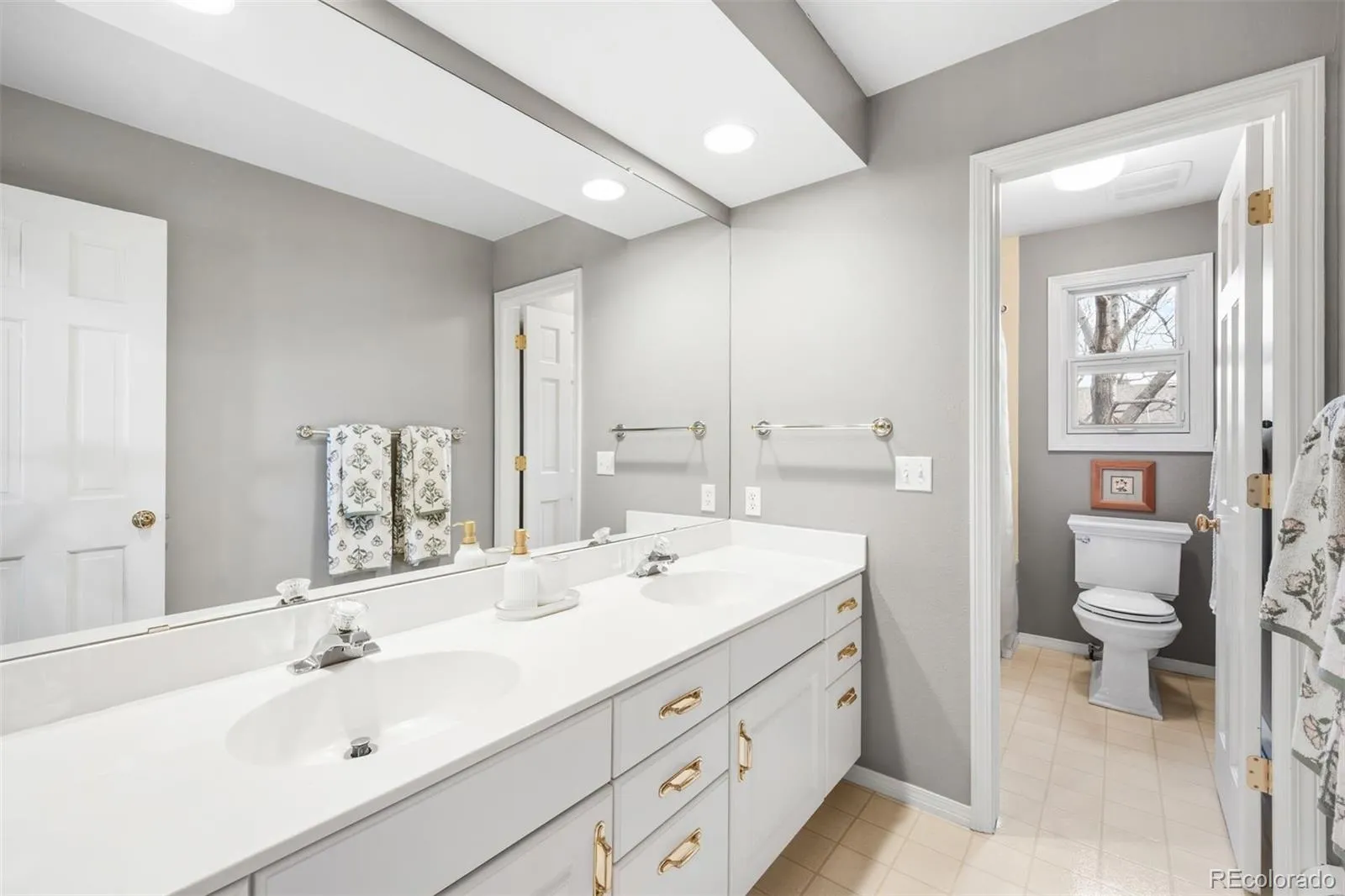 04082026130632 1600 26