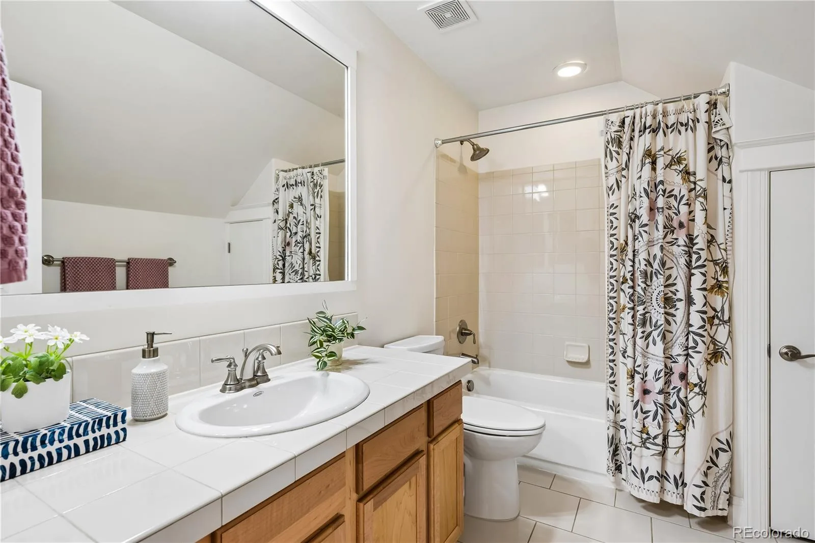 9052 E 35th Avenue Denver CO 80238 | MLS #REC6251102 08192026225919 1600 35