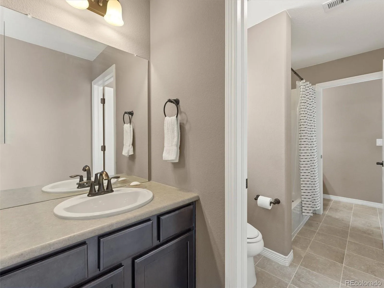 3919 Desert Ridge Circle Castle Rock CO 80108 | MLS #REC6251122 07152026081208 1600 19