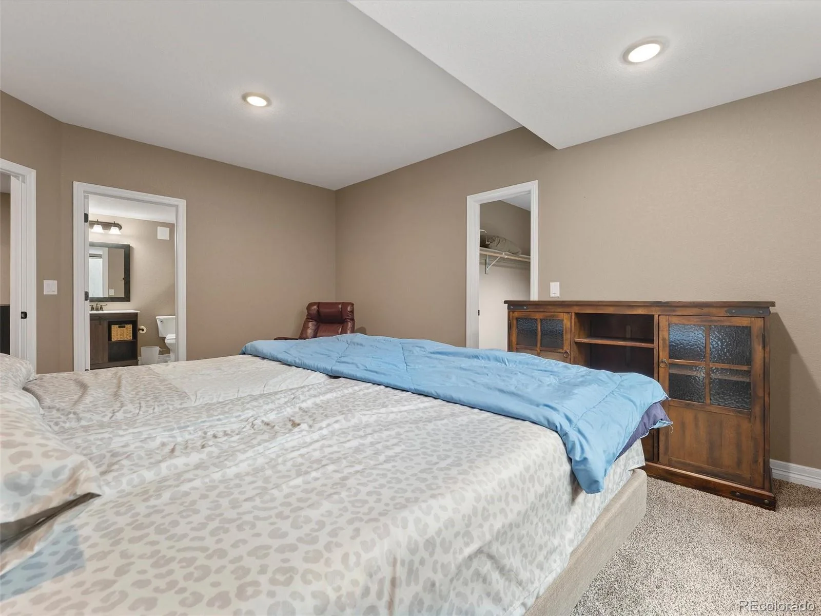 3919 Desert Ridge Circle Castle Rock CO 80108 | MLS #REC6251122 07152026081208 1600 24