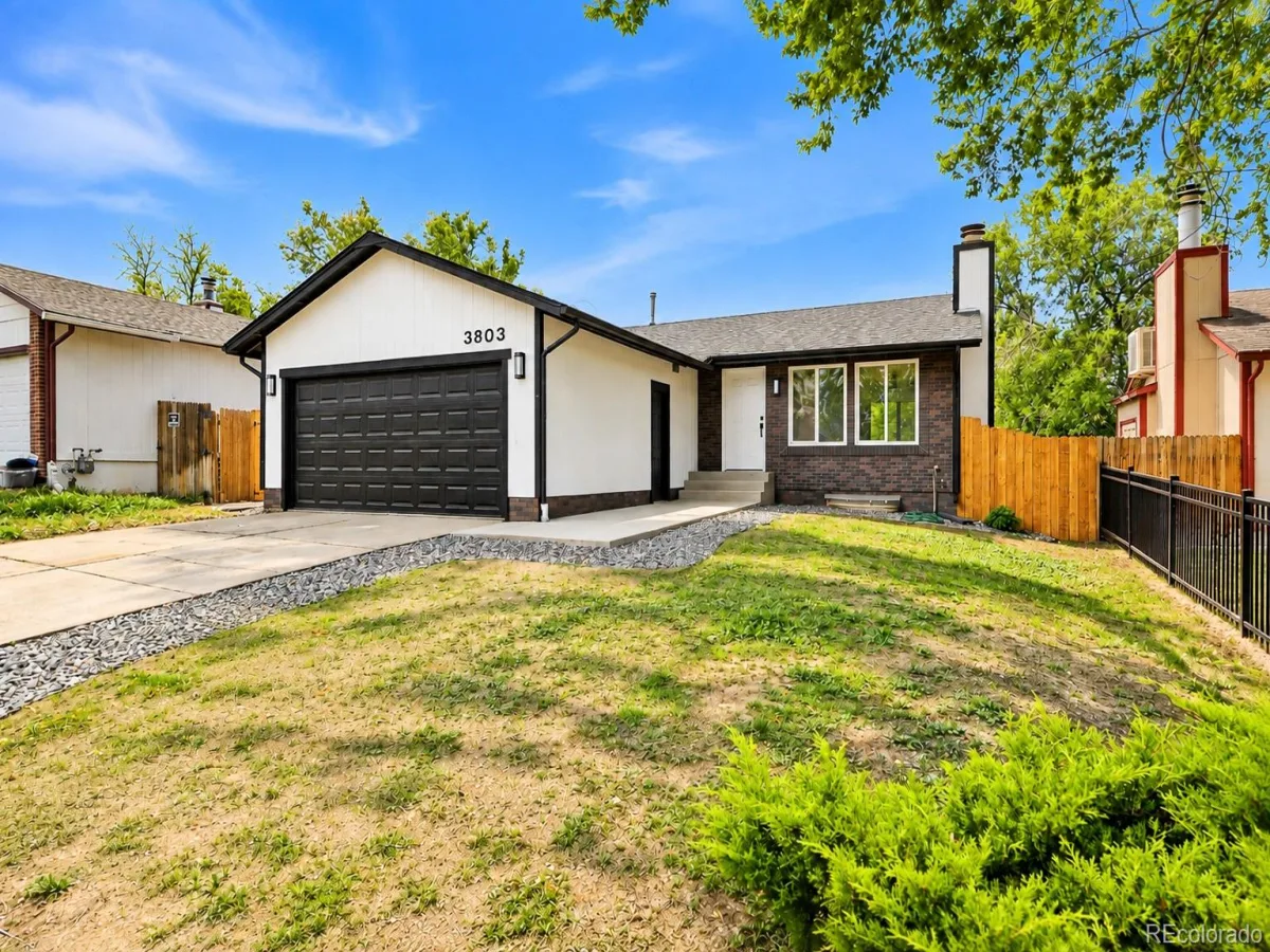 3803 S Ouray Way Aurora CO 80013 | MLS #REC6251228 10062026034944 1200 2