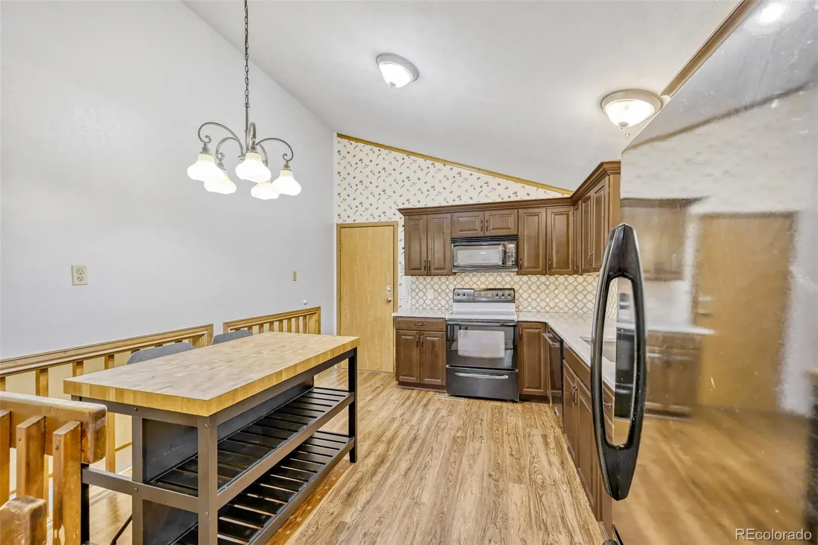 03052026041532 1600 8