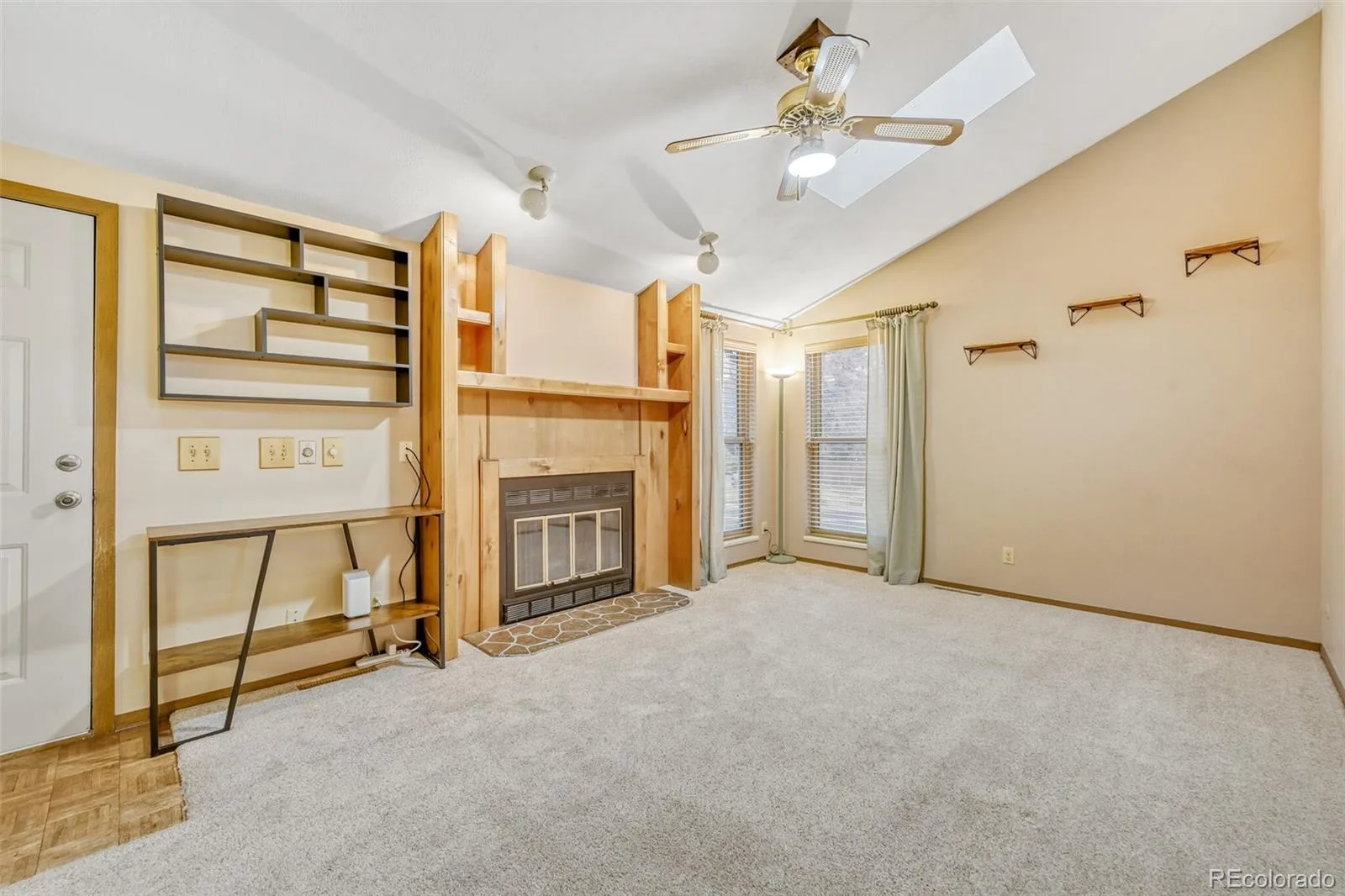 3354 S Kendall Street Denver CO 80227 MLS #REC6254380 07102026022224 1600 5