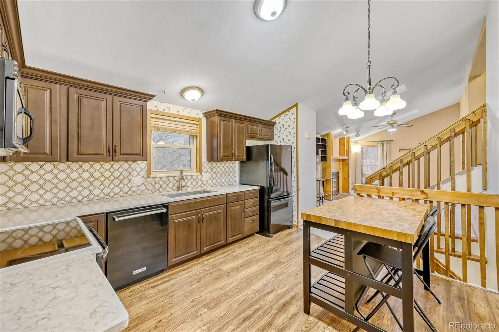 3354 S Kendall Street Denver CO 80227 MLS #REC6254380 07102026022224 1600 7
