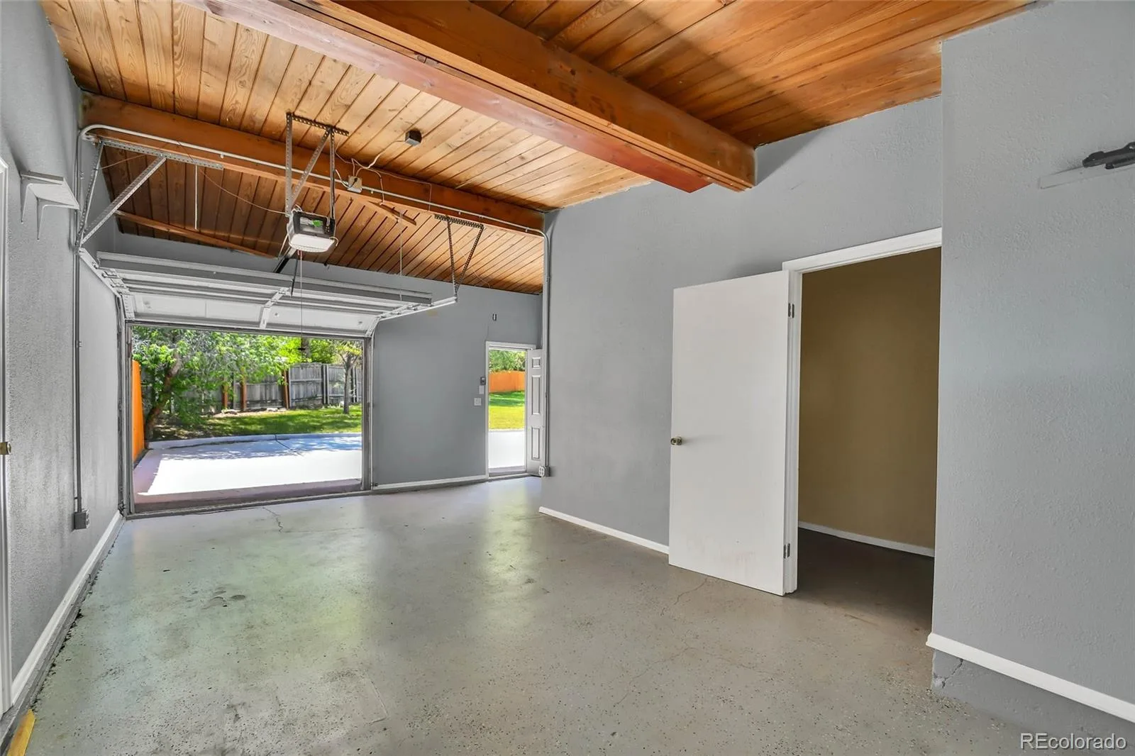 450 Yukon Street Lakewood CO 80226 MLS #REC6254829 06012026150246 1600 24