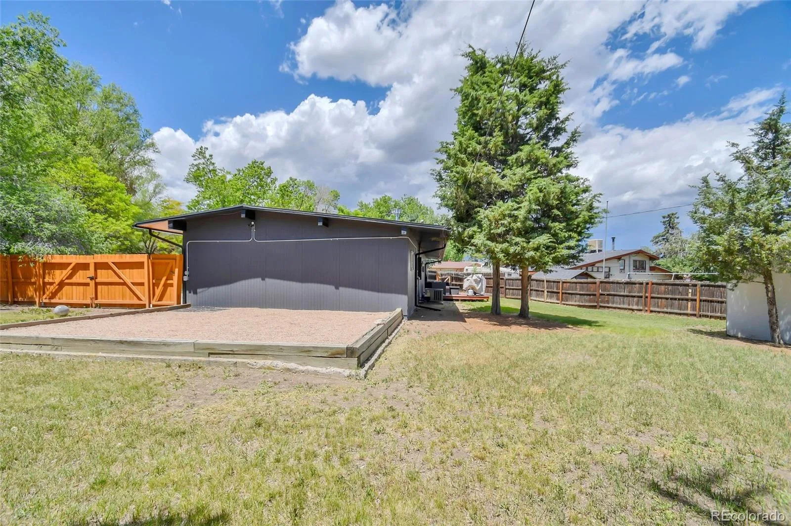 450 Yukon Street Lakewood CO 80226 MLS #REC6254829 06012026150246 1600 26