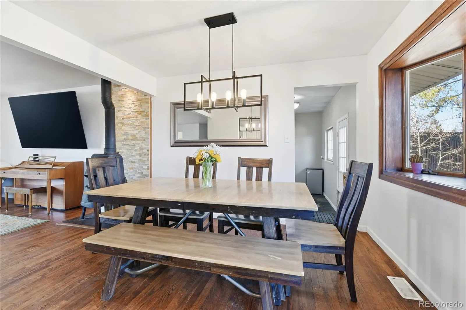 03242026191204 1600 11