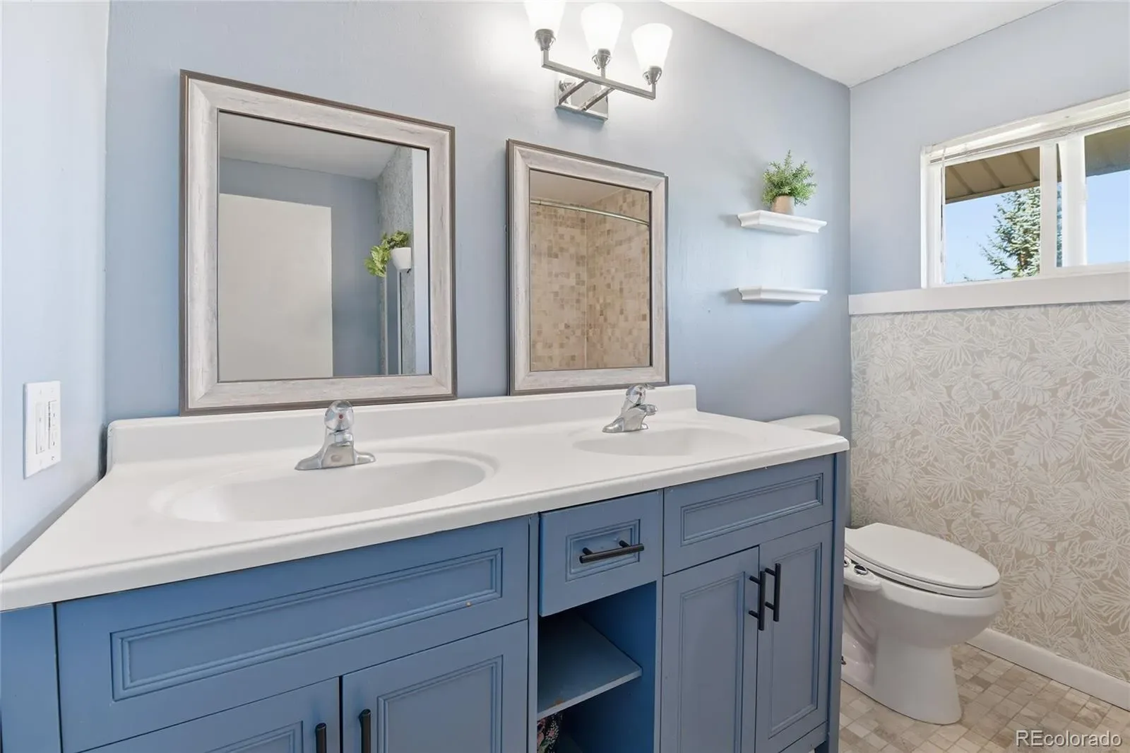 03242026191204 1600 18