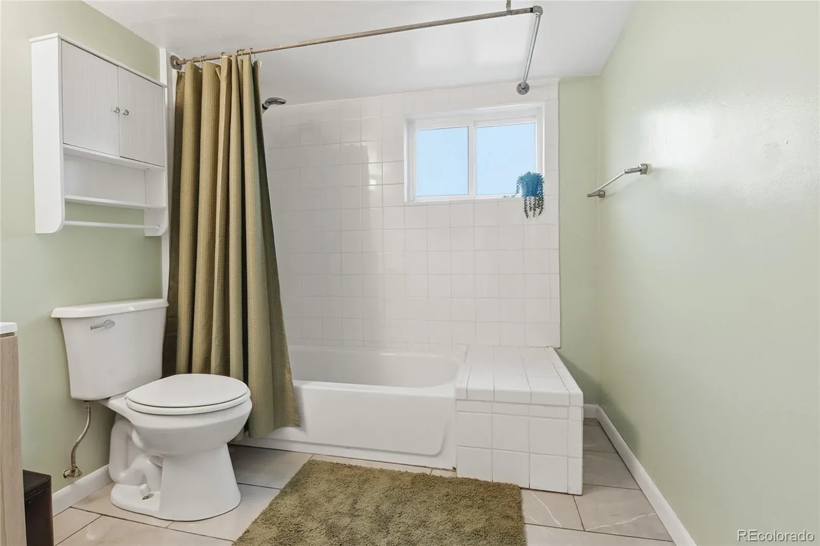 03242026191204 1600 24