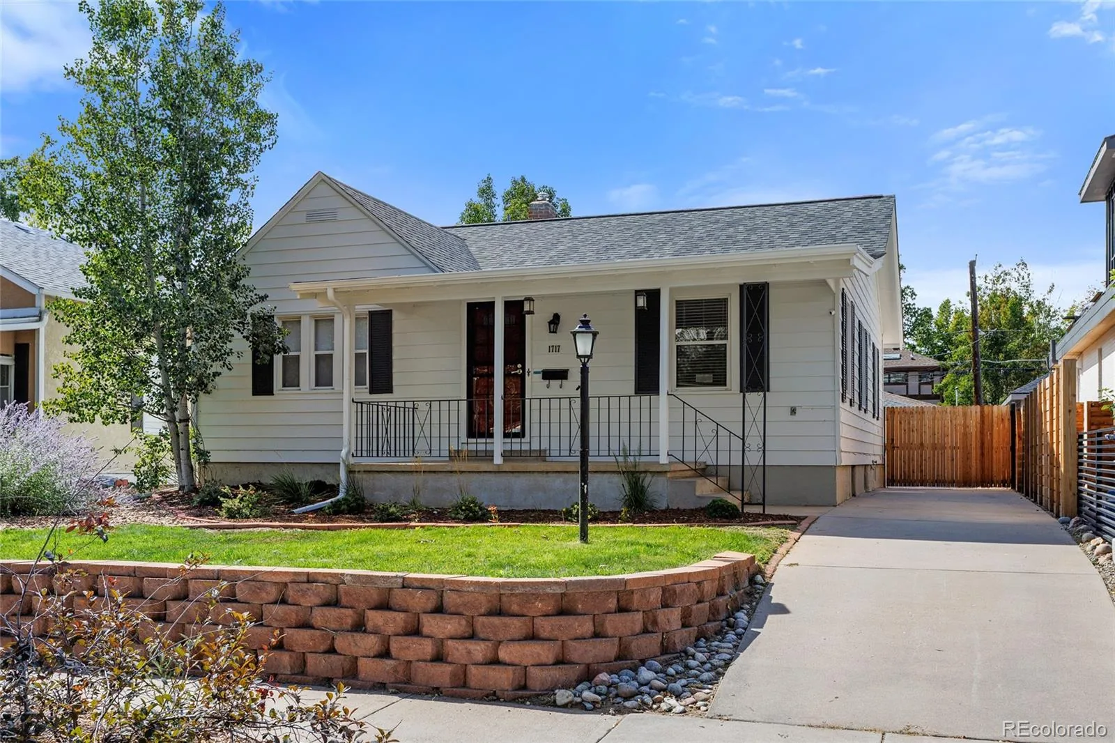1717 S Humboldt Street Denver CO 80210 | MLS #REC6257176 09282026160440 1600 1