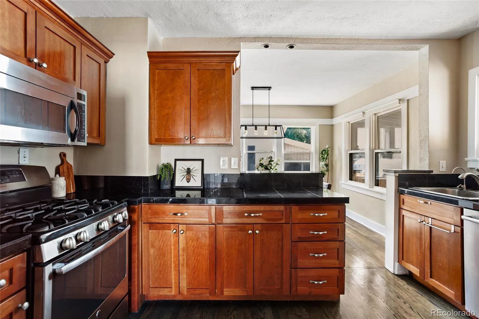1717 S Humboldt Street Denver CO 80210 | MLS #REC6257176 09282026160440 1600 16